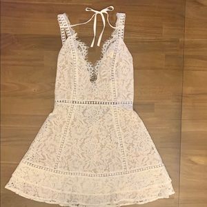 Tobi Lace Dress Size M